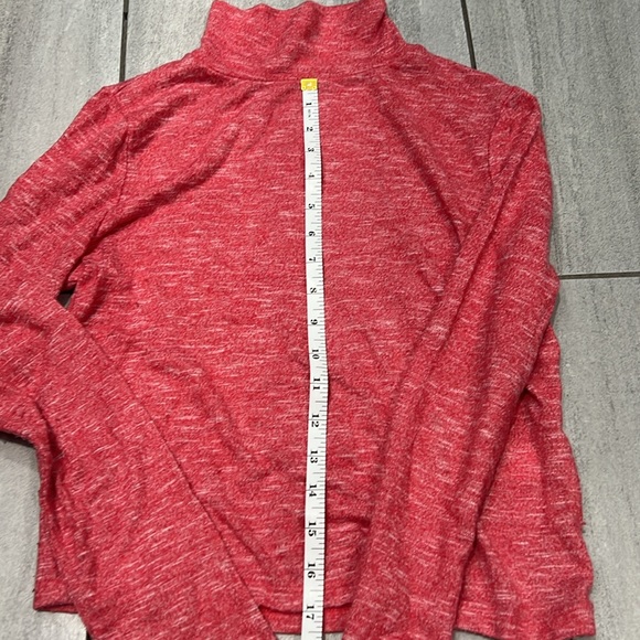 Cozy Red Medium Size Turtleneck Sweater Long-Sleeve - Picture 3 of 6